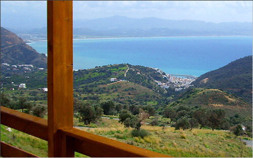 Blick von der Veranda auf die Messara-Bucht